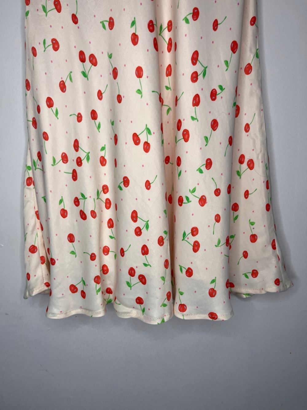 Zara Cherry Print Satin V-Neck Mini Dress USED SIZE XS - Picture 6 of 10